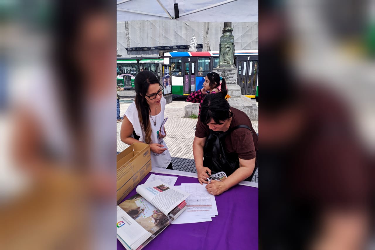 En este momento estás viendo Juntando firmas por el Cannabis Medicinal