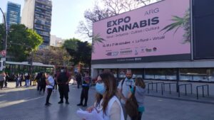 Lee más sobre el artículo Defendiendo derechos en la ExpoCannabis