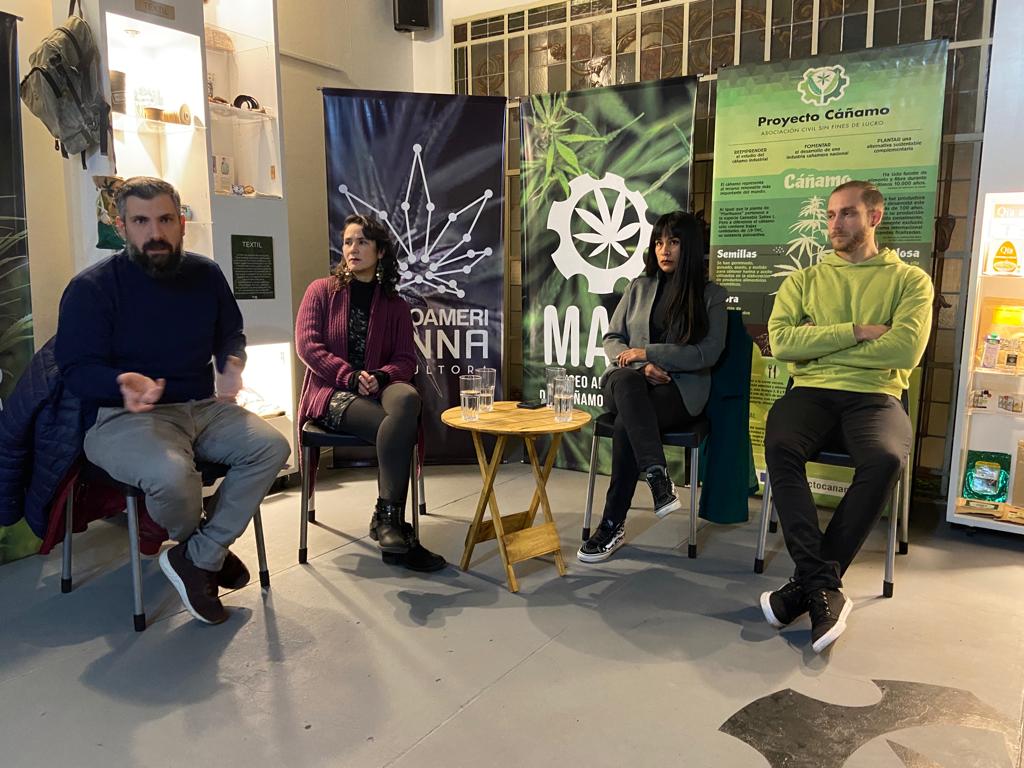 En este momento estás viendo Participación de la Defensoría en el panel “Actualidad ambiental y alternativa superadora”